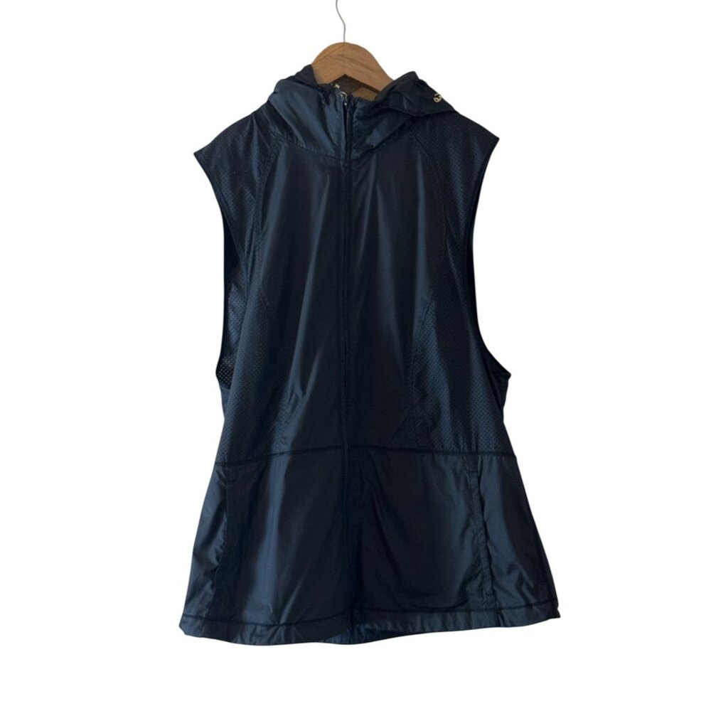 Lululemon Black Hooded Vest Size Medium – Lightweight Nylon Outer Shell